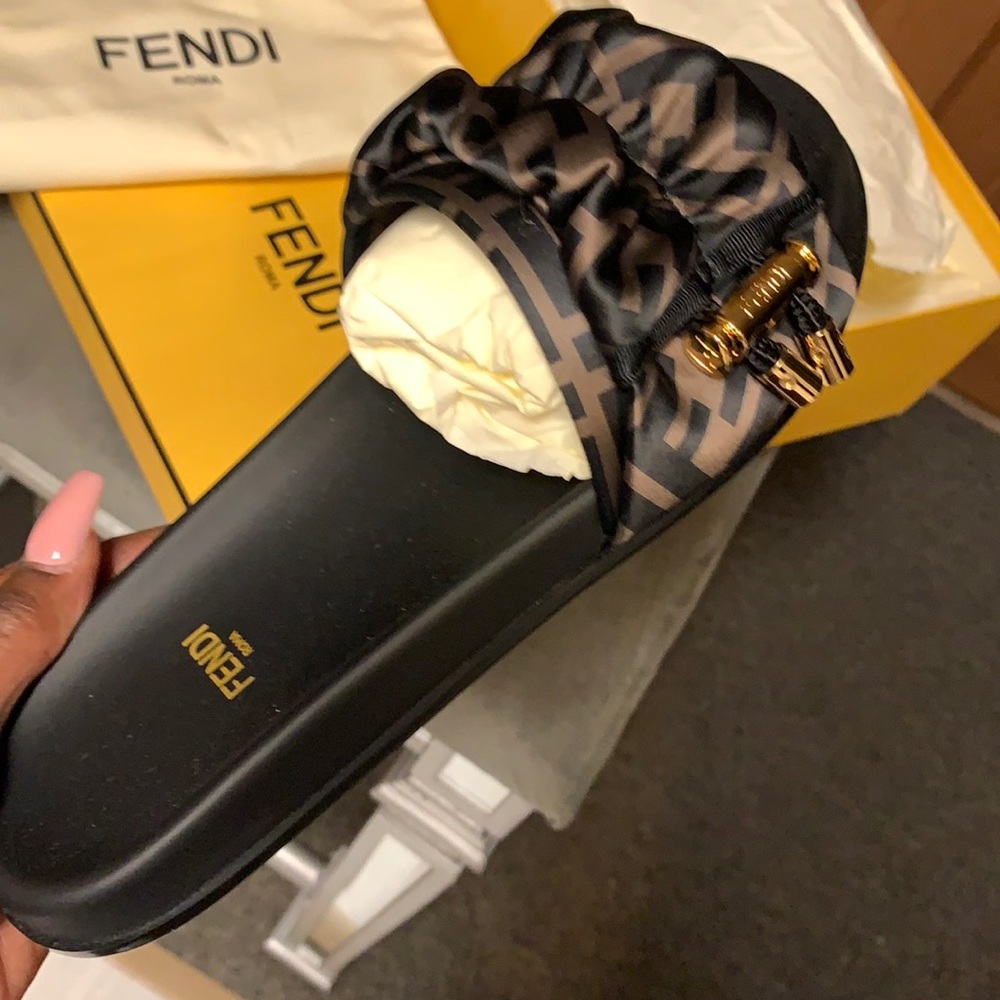 A1100%authentic